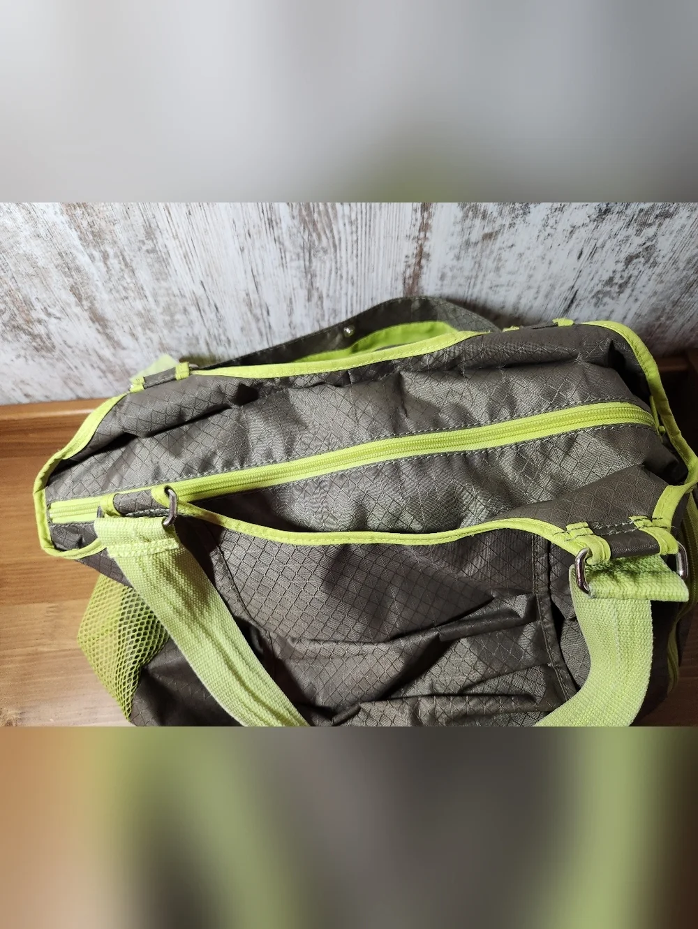 Thirty-one Brown All Pro Tote with Lime Green Trim and Straps Gym Yoga Bag Nice
